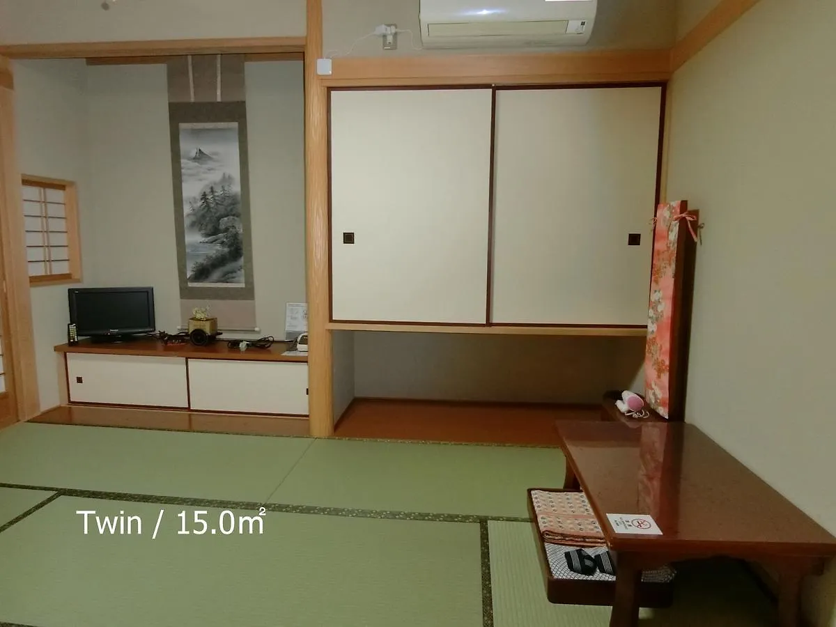 Ryokan Kyoraku Kyoto 3*,